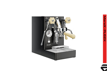 Lelit MaraX PL62X negra - vista tres cuartos